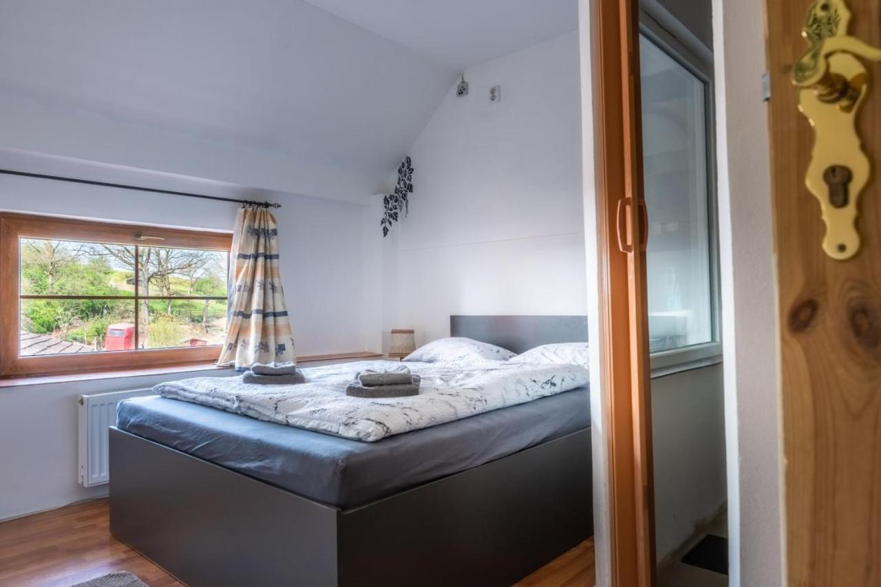 Ranc Cerveny Mlyn Villa Lisov  Exteriör bild